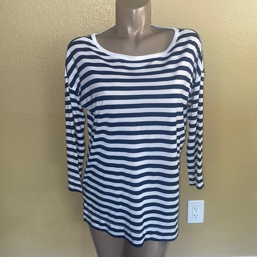 LOFT Striped Scooped Neck Top EUC, 3/4 sleeve - M
